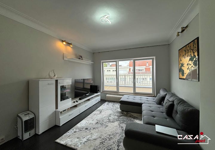 Appartement une chambre idéalement situé - Photo 2