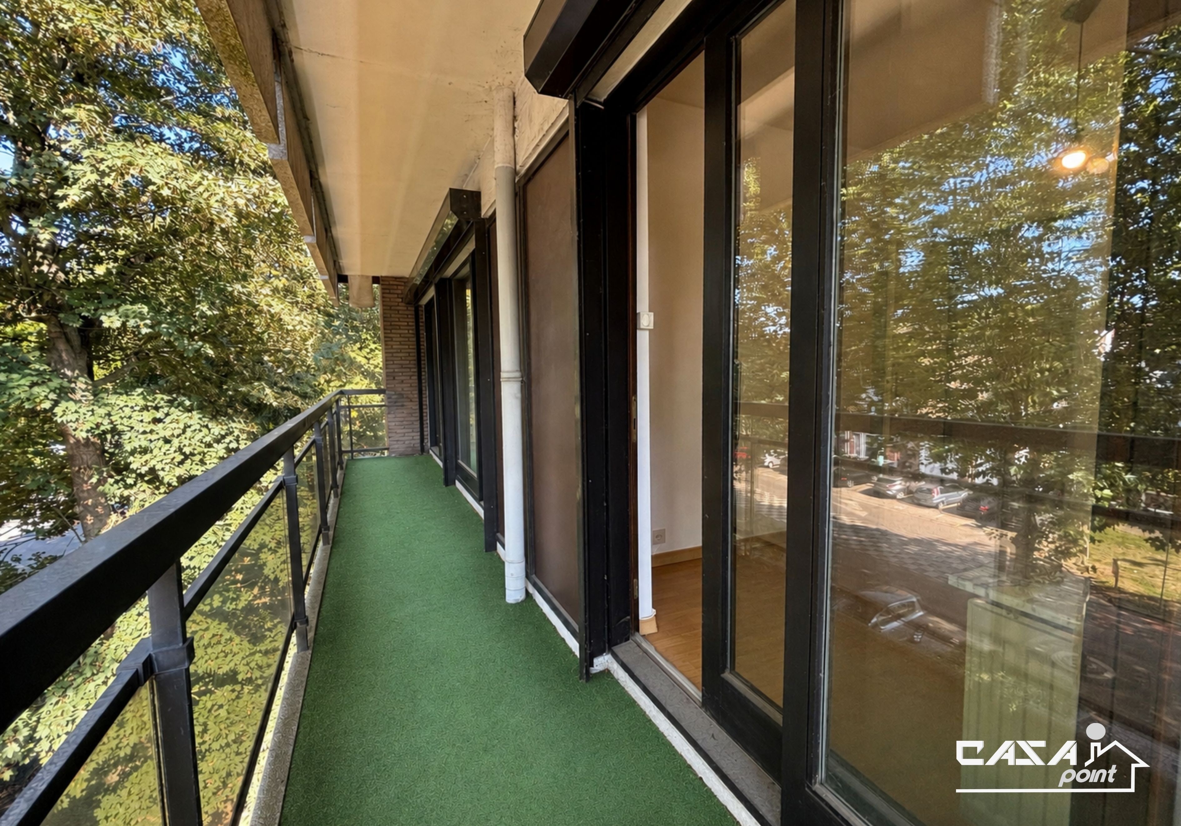 Appartement 3 chambres avec double terrasse avec garage fermé au sous-sol - Photo 11